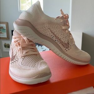 Women’s Nike Free Run Flyknit 2018
